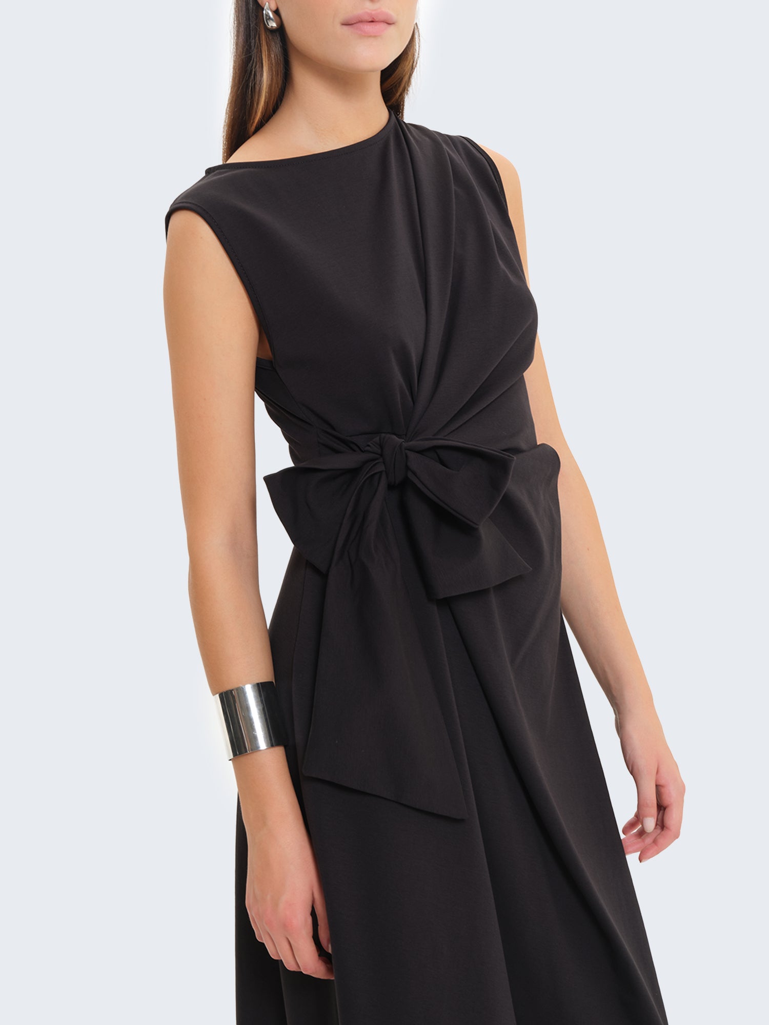 Vestito senza maniche con fiocco laterale
