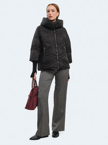 Pantaloni spigati svasati