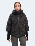 Piumino con manicotti