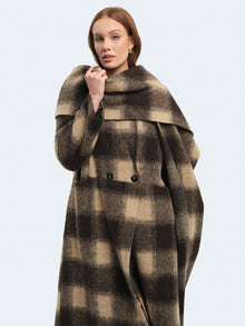 Cappotto lungo in lanacotta con sciarpa