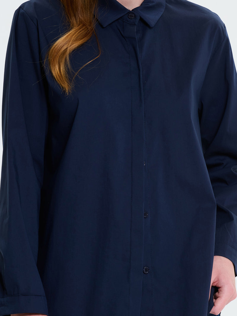 Camicia in cotone tinta unita con maniche a tre quarti
