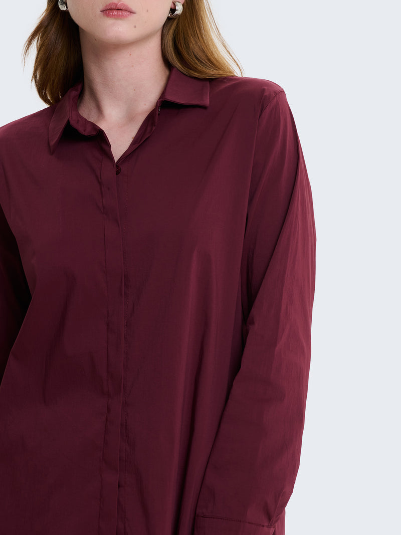 Camicia in cotone tinta unita con maniche a tre quarti