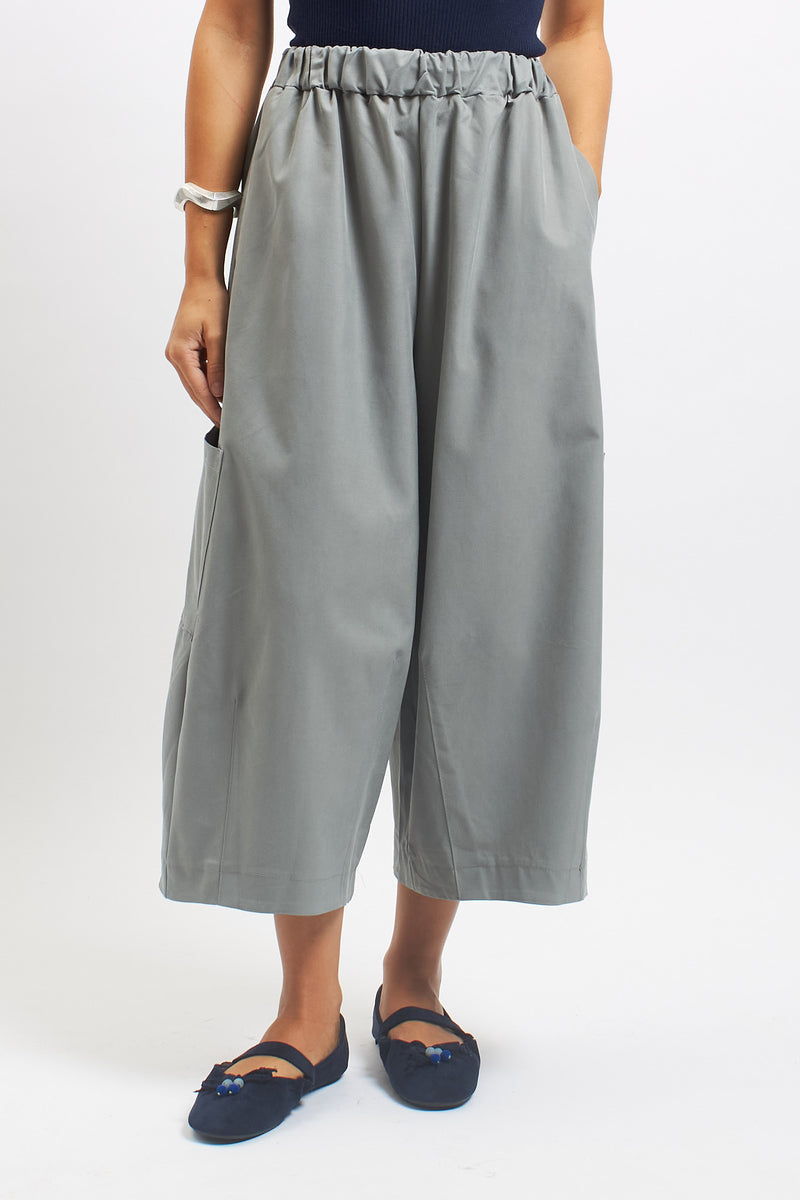 Pantalone Barrel con tasche