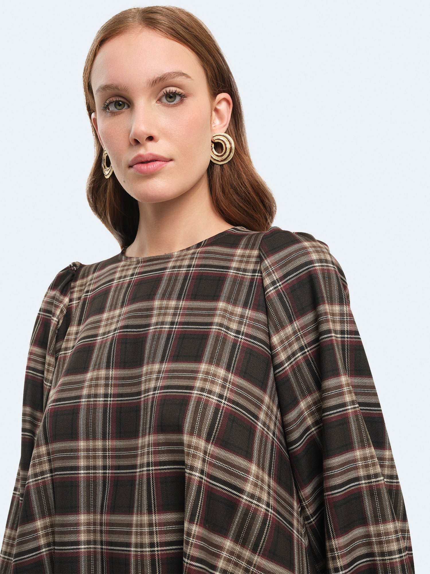 Abito corto tartan con maniche a palloncino