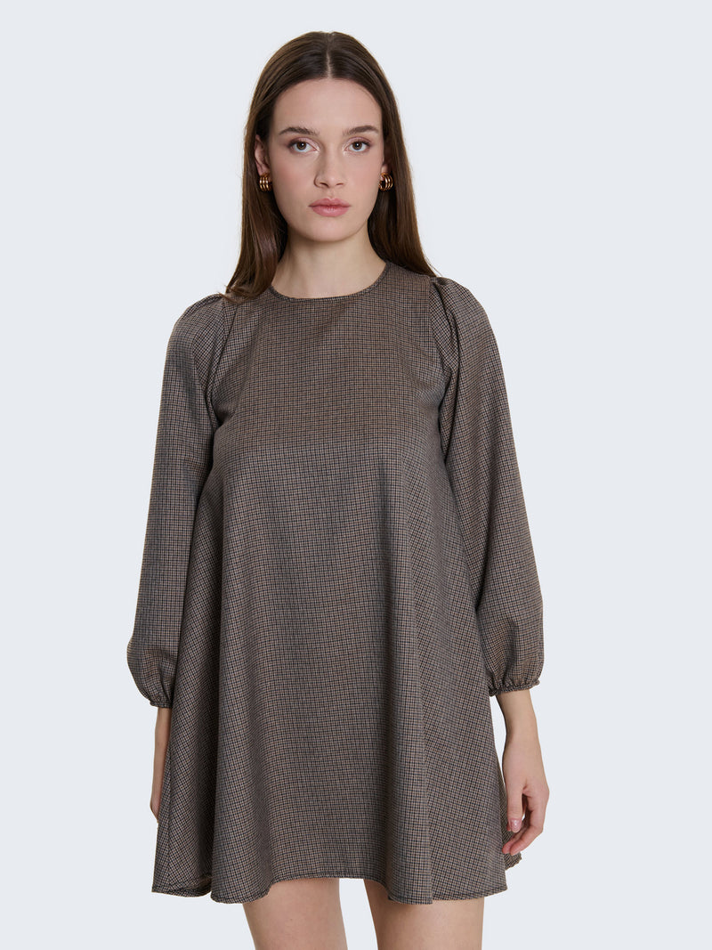 Abito corto a quadratini con maniche a palloncino