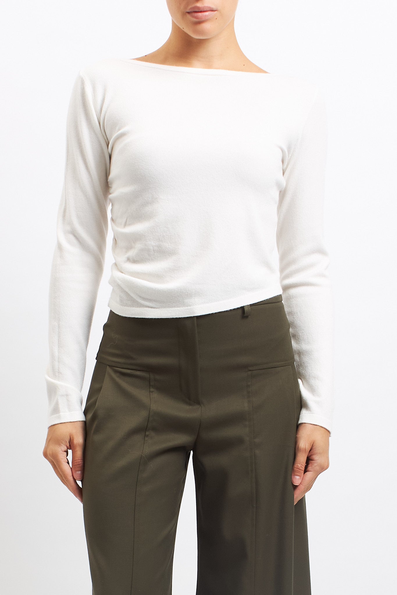 Maglia cropped con scollo a barca