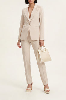 Completo blazer e pantaloni flared