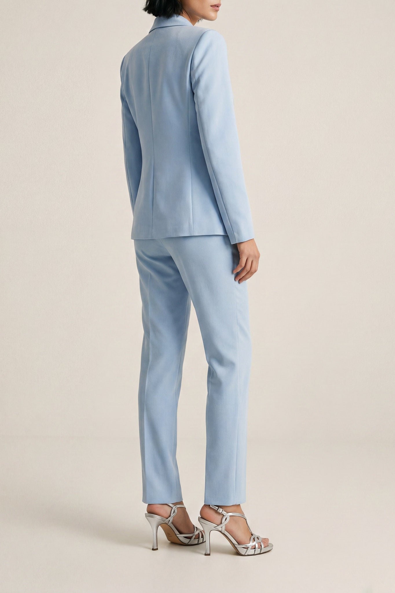 Completo blazer e pantaloni flared