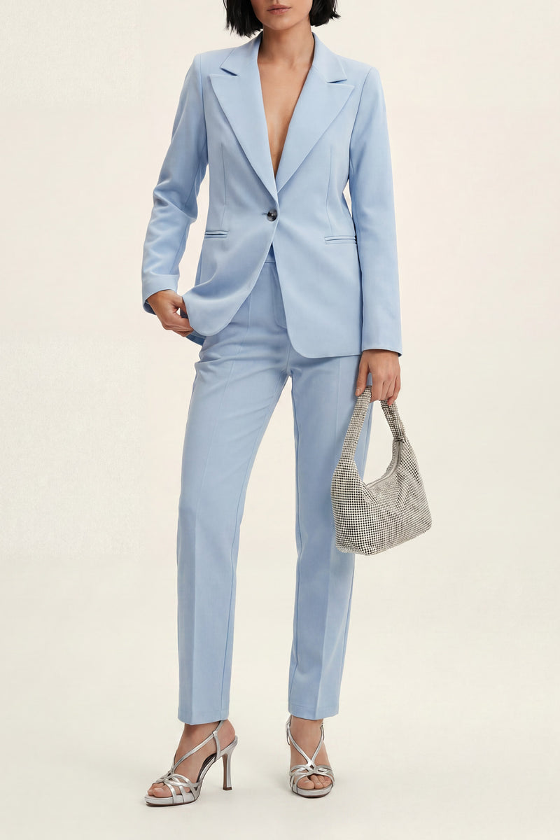 Completo blazer e pantaloni flared