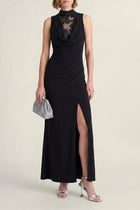 Abito con girocollo in paillettes