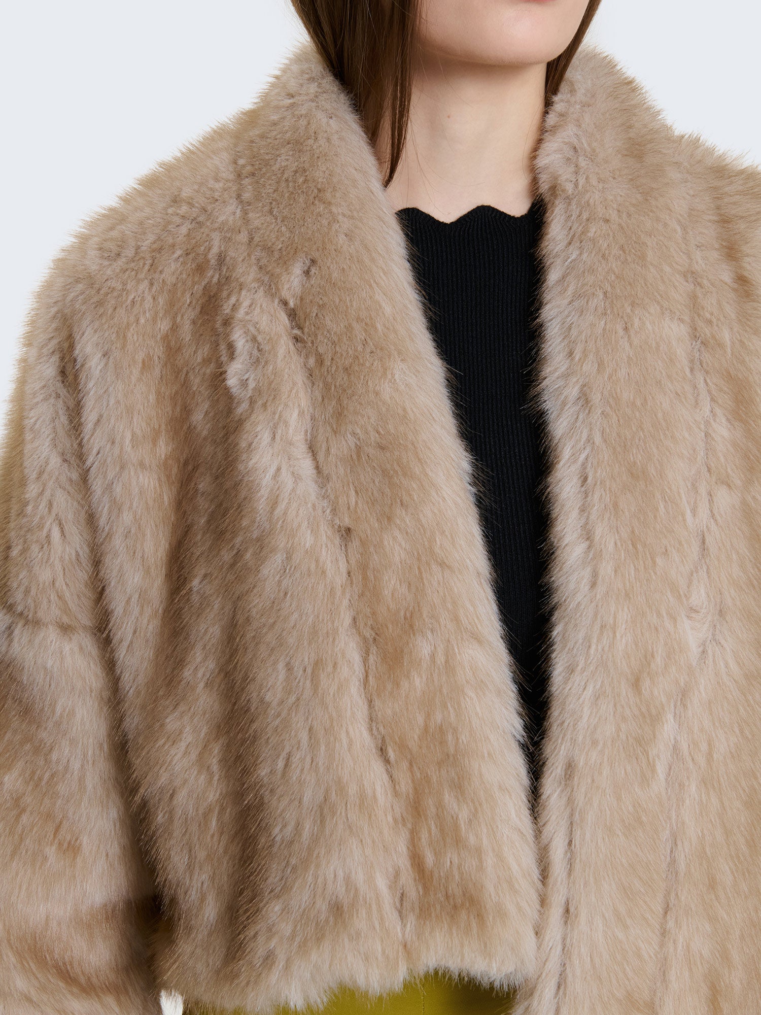 Pelliccia oversize cropped