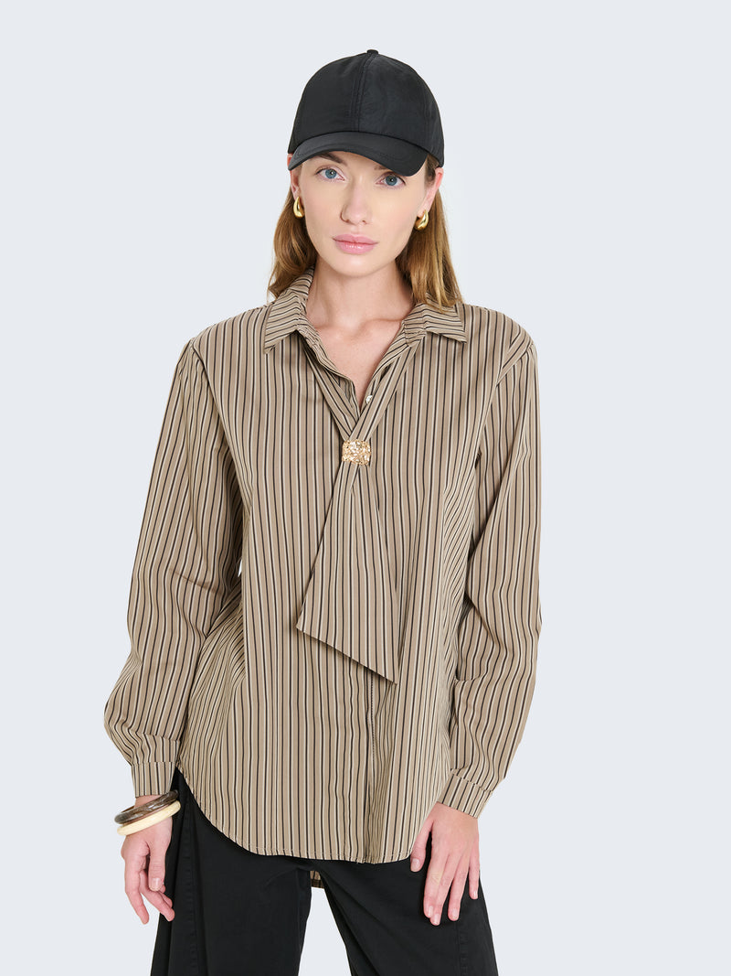 Camicia over con accessorio