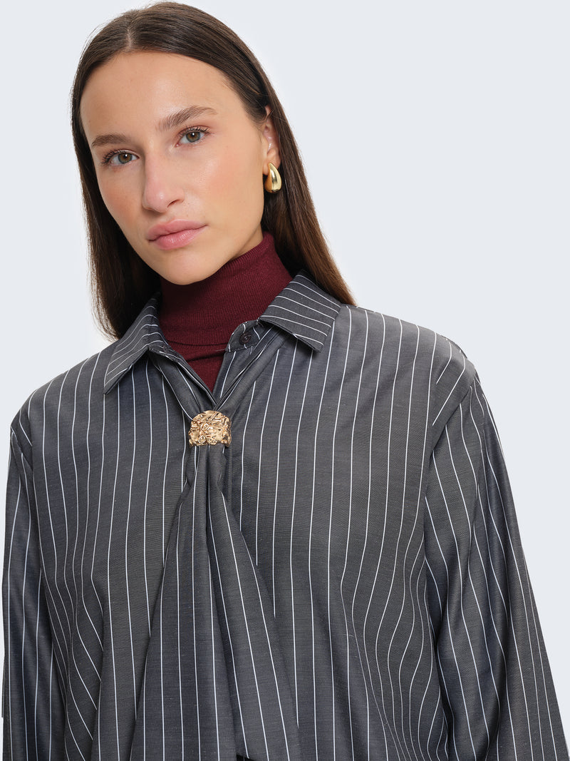 Camicia over con accessorio