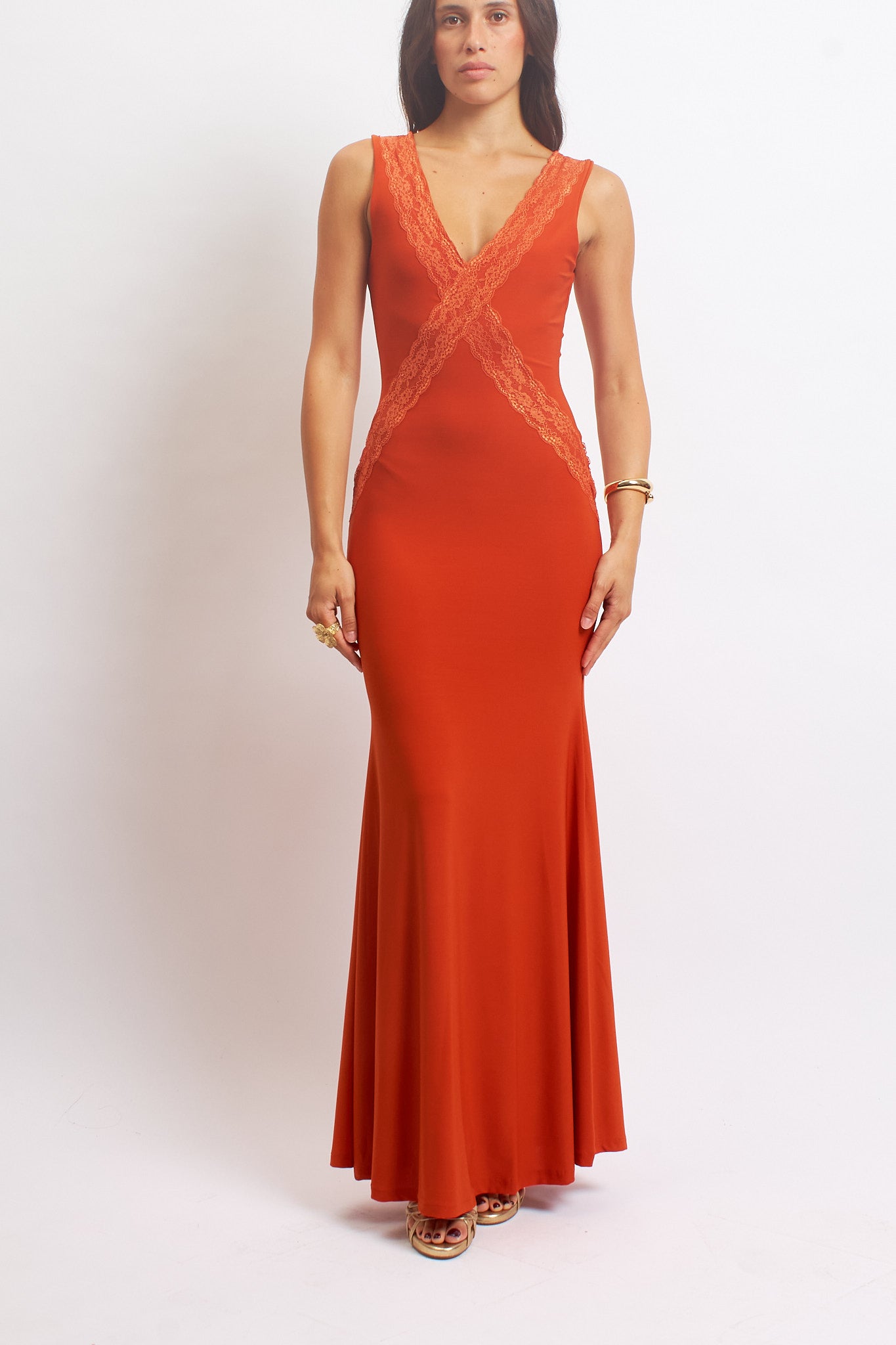 Abito con scollo a V in pizzo