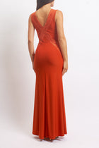 Abito con scollo a V in pizzo