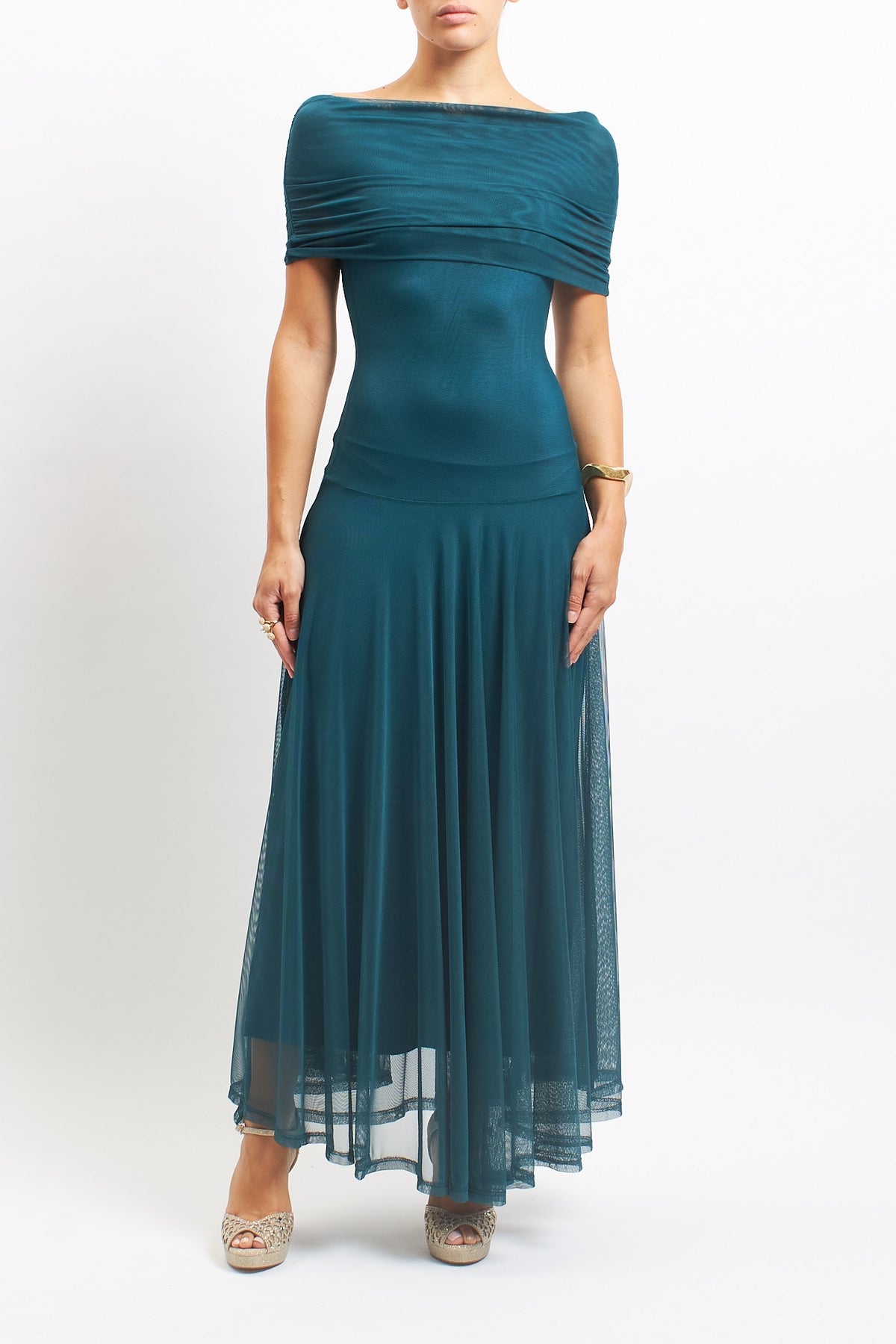 Abito in tulle con drappeggio