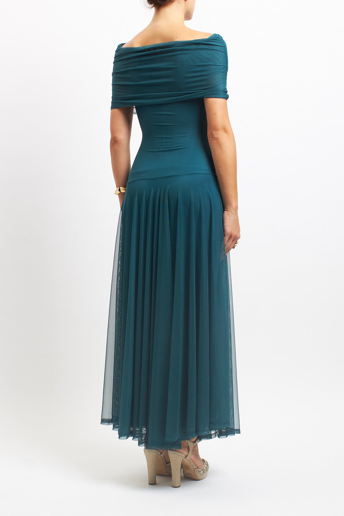 Abito in tulle con drappeggio