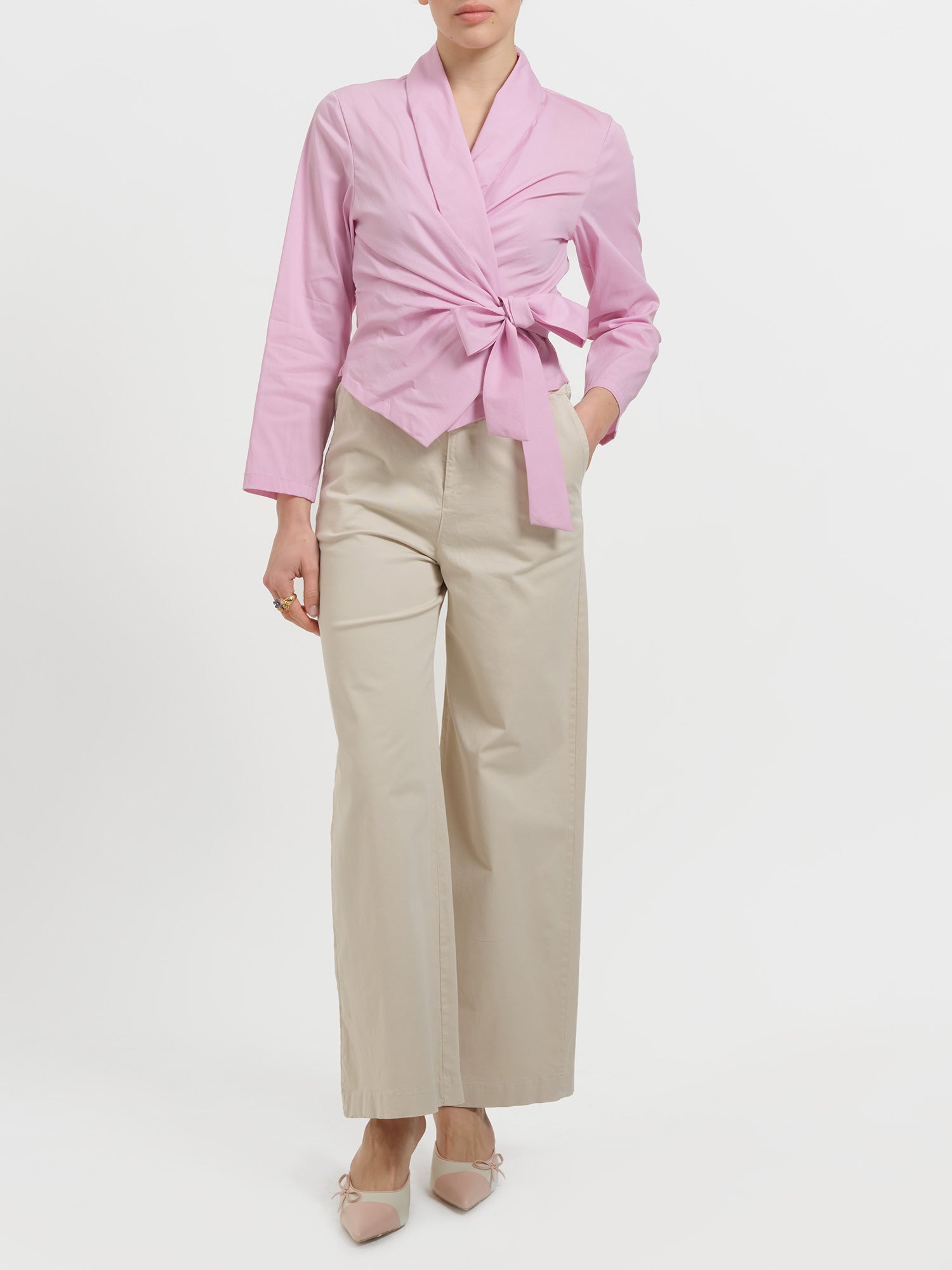 Camicia crop con fiocco