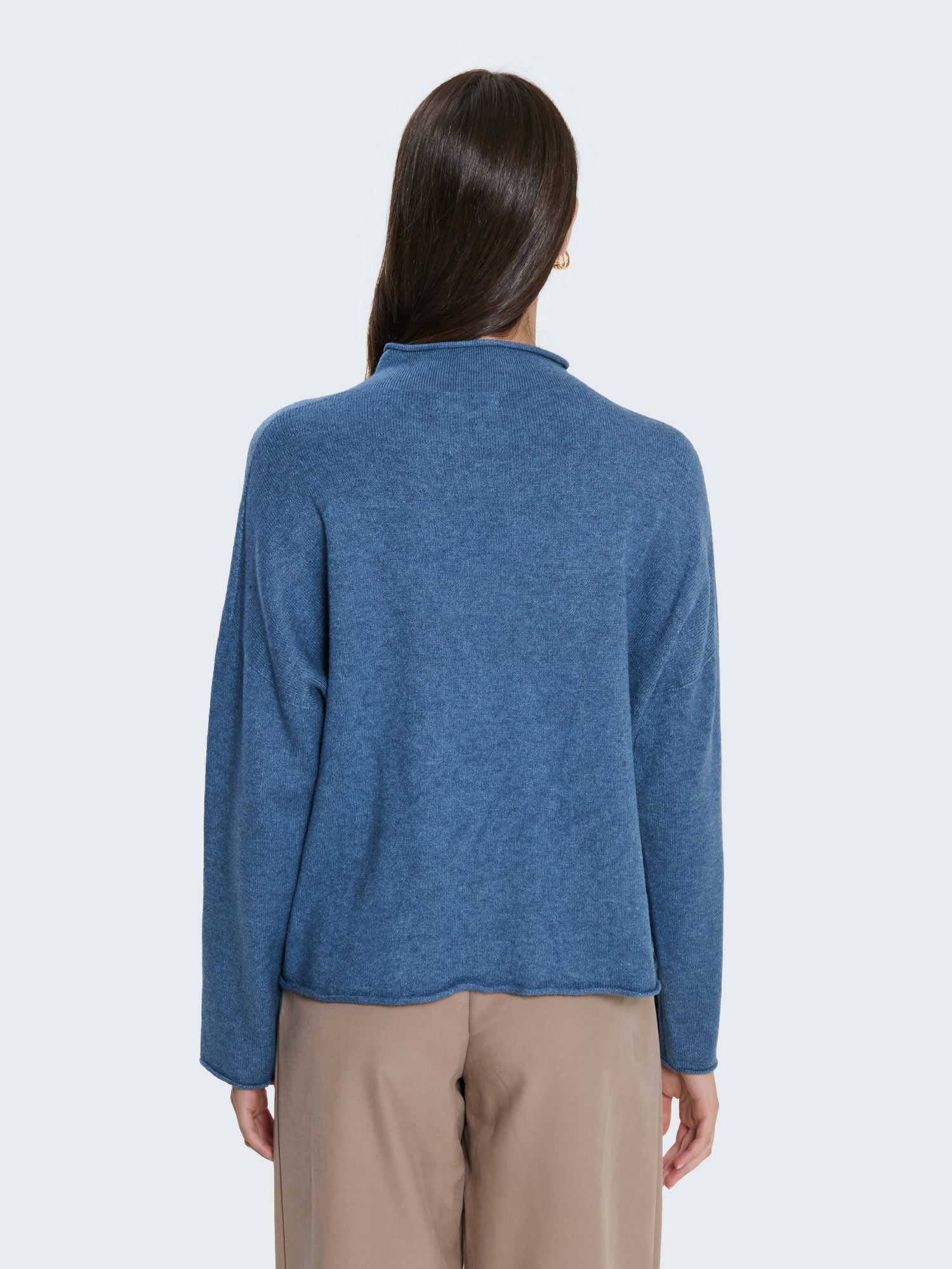 Sweater with soft collar