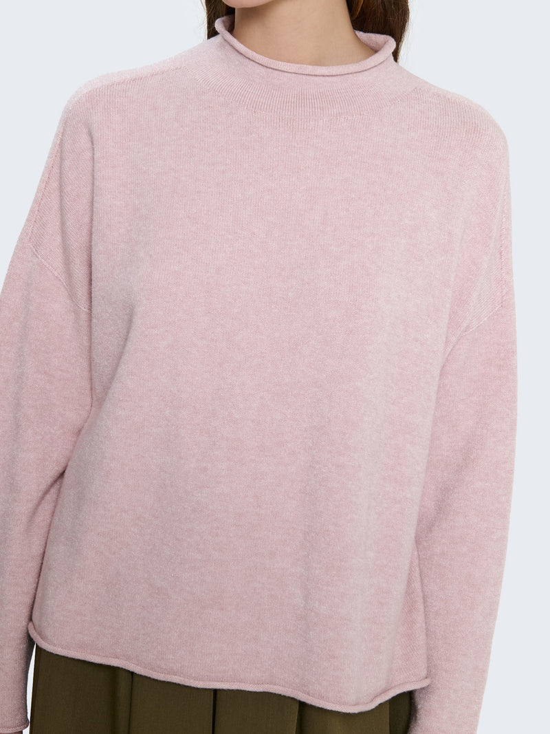 Sweater with soft collar