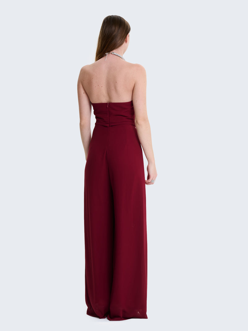 Tuta con collier gioiello