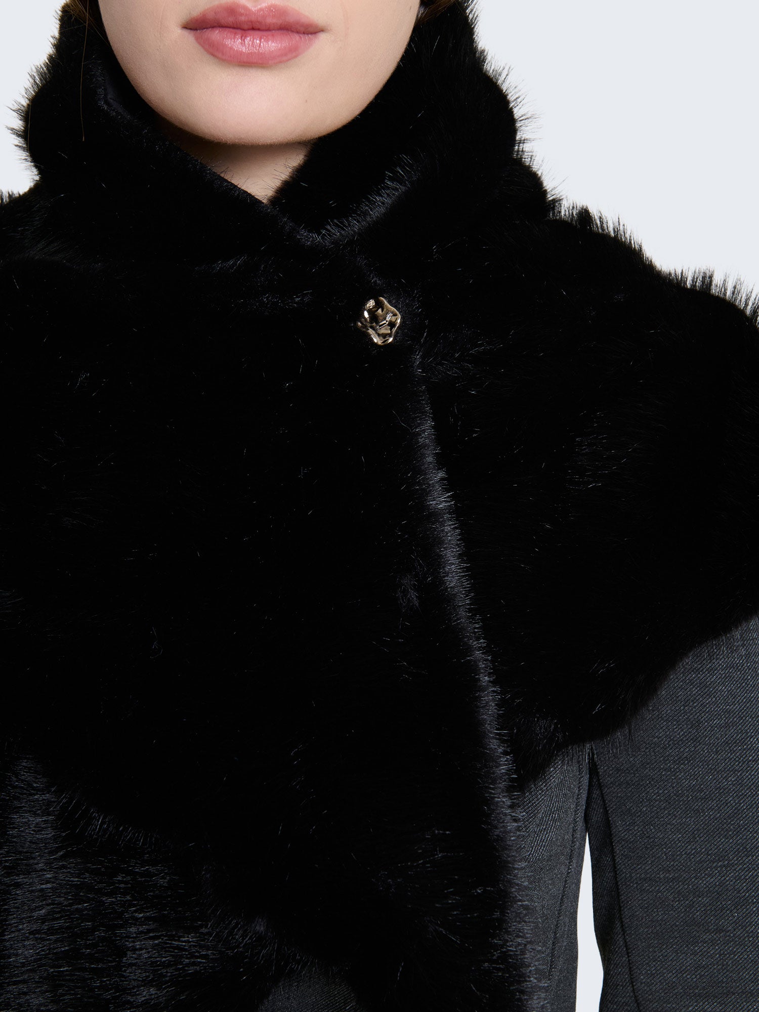 Mantellina in pelliccia