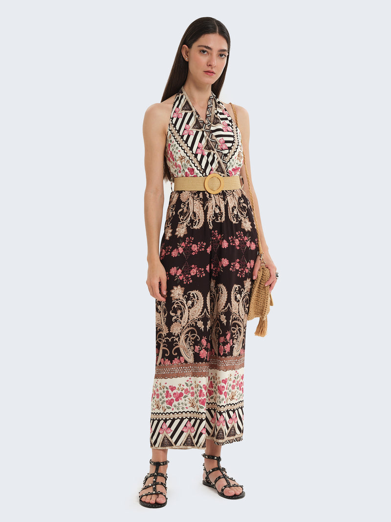 Tuta con scollo halter e cintura