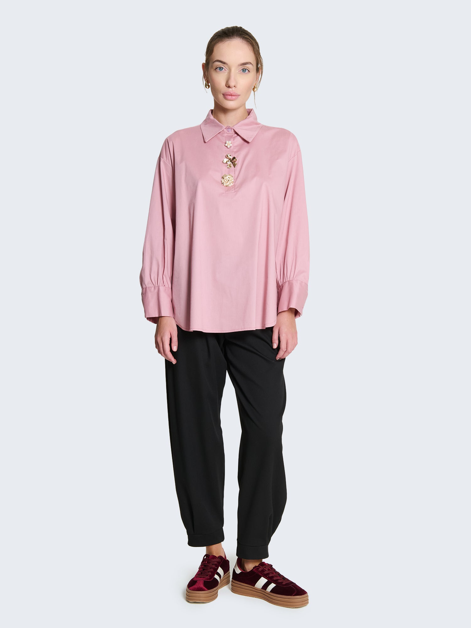 Camicia popeline con bottoni gioiello