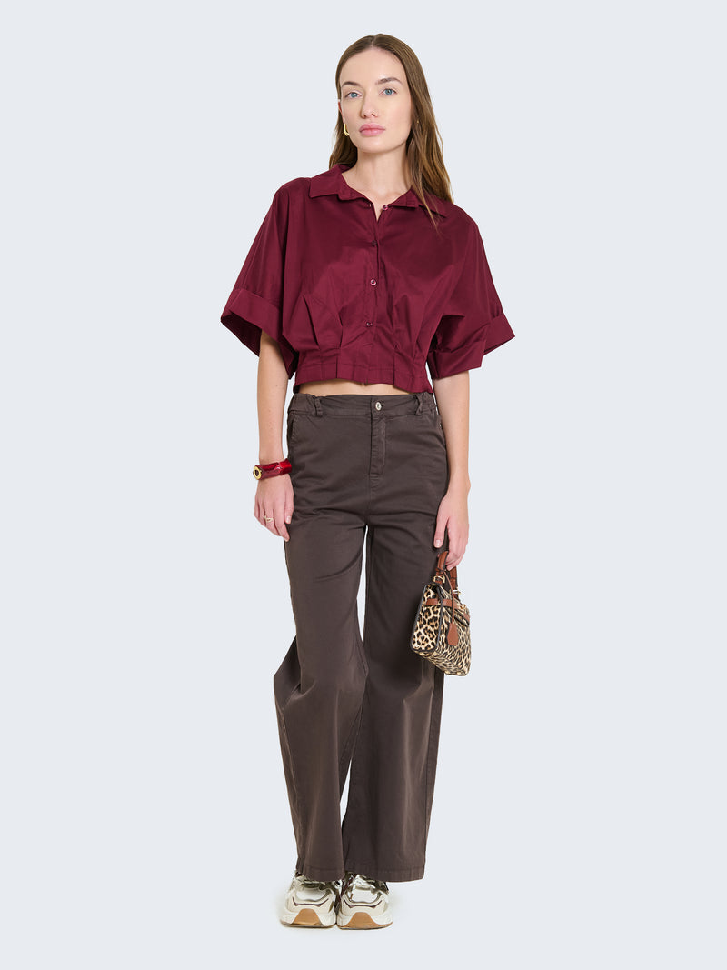 Camicia cropped con maniche corte ampie