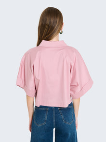 Cropped shirt with wide short sleeves