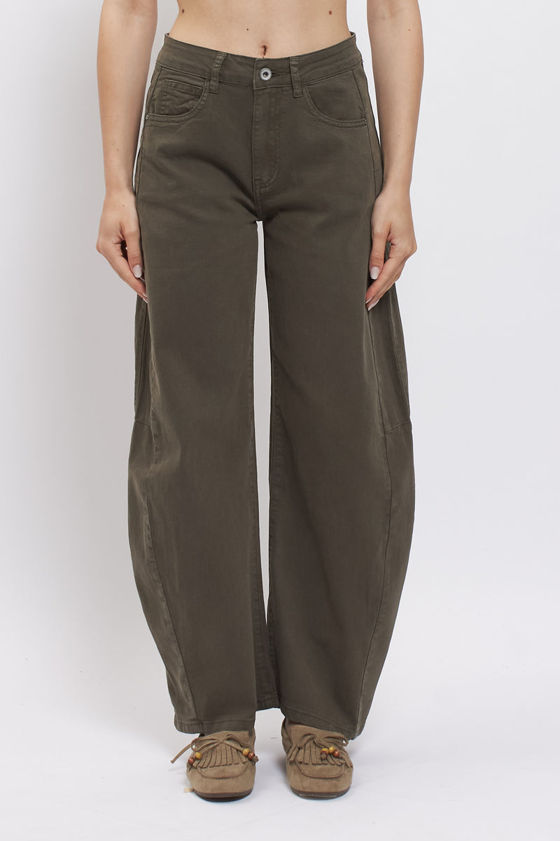 Pantalone barrel in cotone