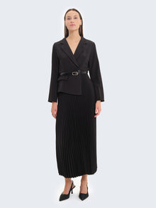 Long dress with pleated skirt