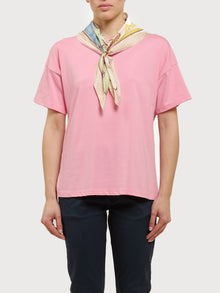 T-shirt con foulard