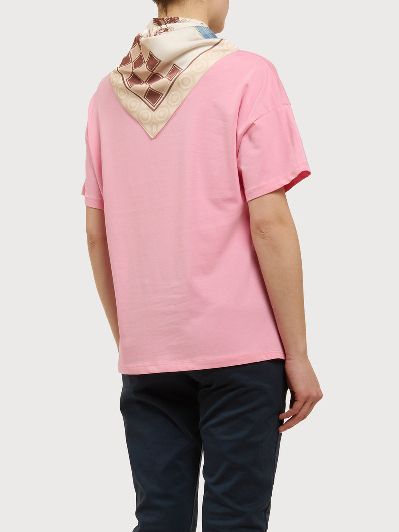 T-shirt con foulard