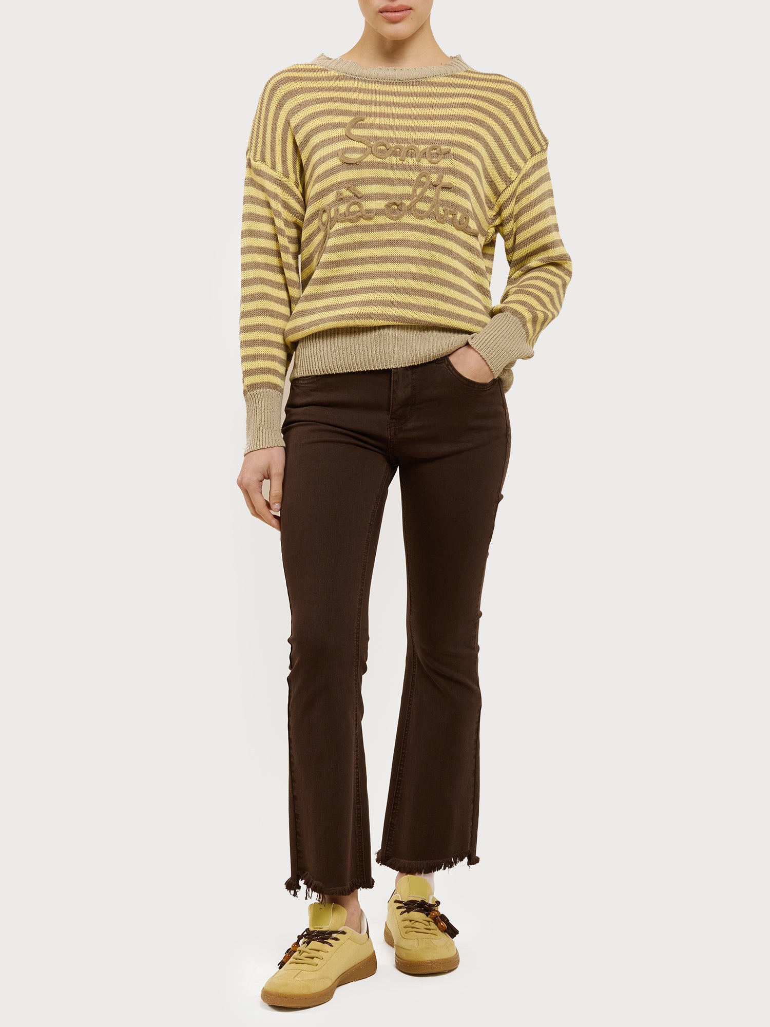 Maglioncino in cotone "Sono già oltre"