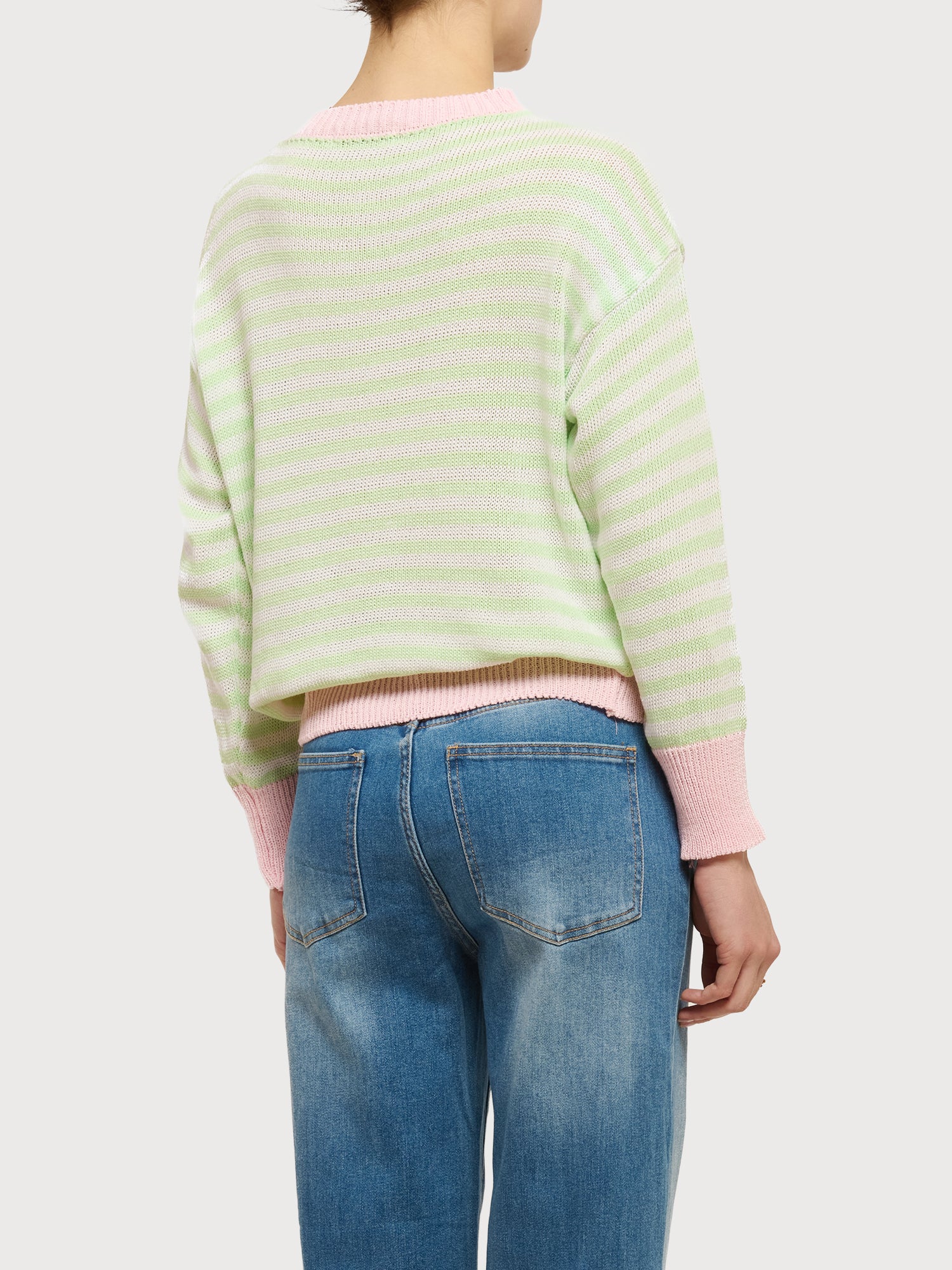 Maglioncino in cotone "Sono già oltre"