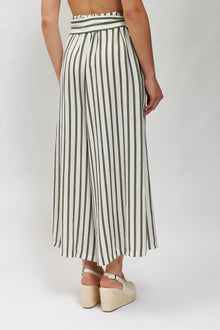 Pantalone palazzo a righe con cinta