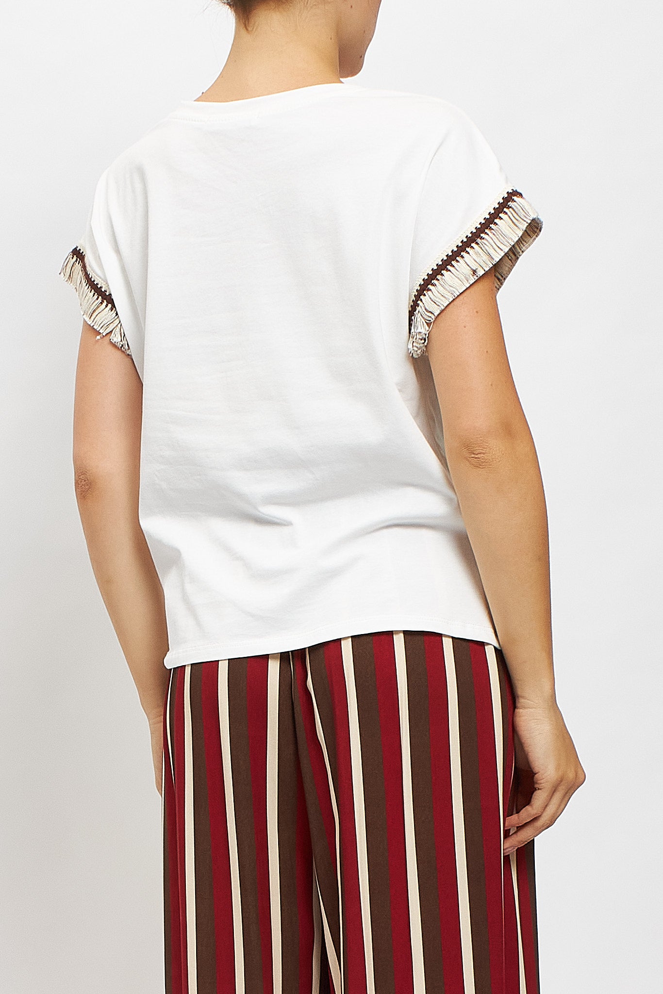 T-shirt con frange