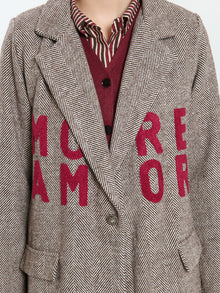 Blazer spigato con scritta More Amor