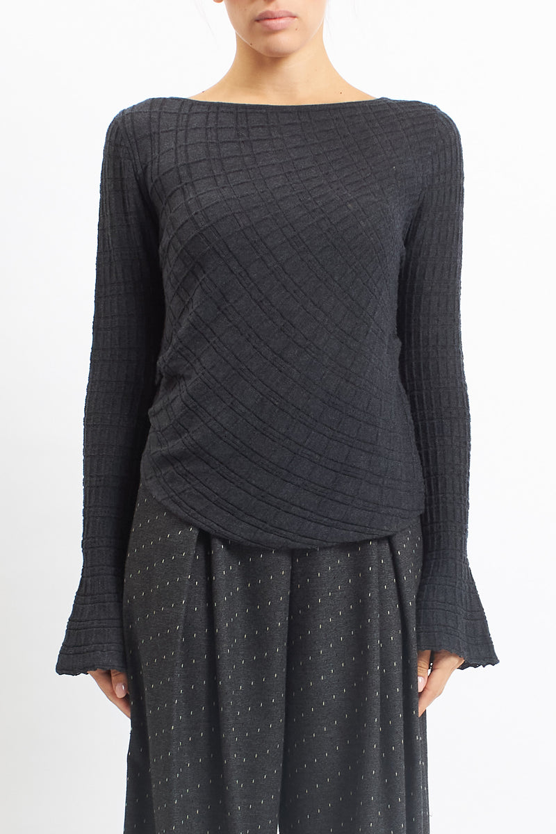 Maglia asimmetrica con manica volant