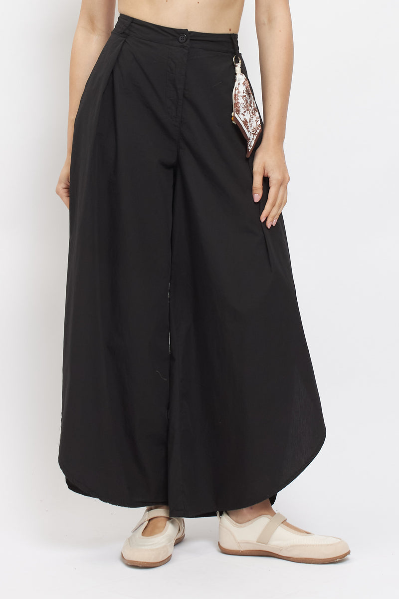 Pantaloni in cotone con spacchi laterali