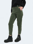 Pantaloni slim fit in velluto