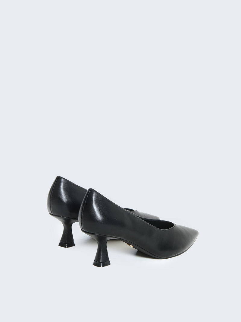 Decollete con scollo a punta