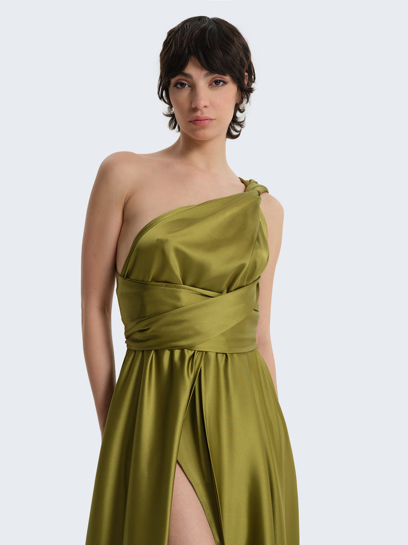 Transformer dress in satin with deep slit