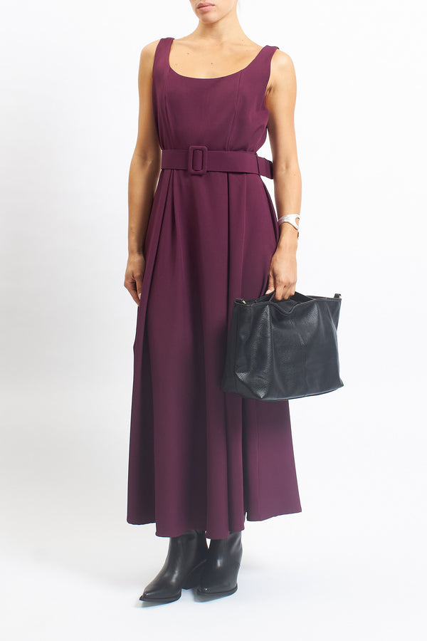 Long dress with belt