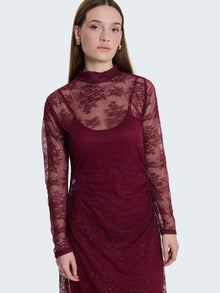 Abito lungo in pizzo