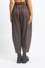 Pantalone barrell con pannello