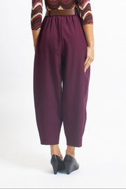 Pantalone barrel in cady con pannello