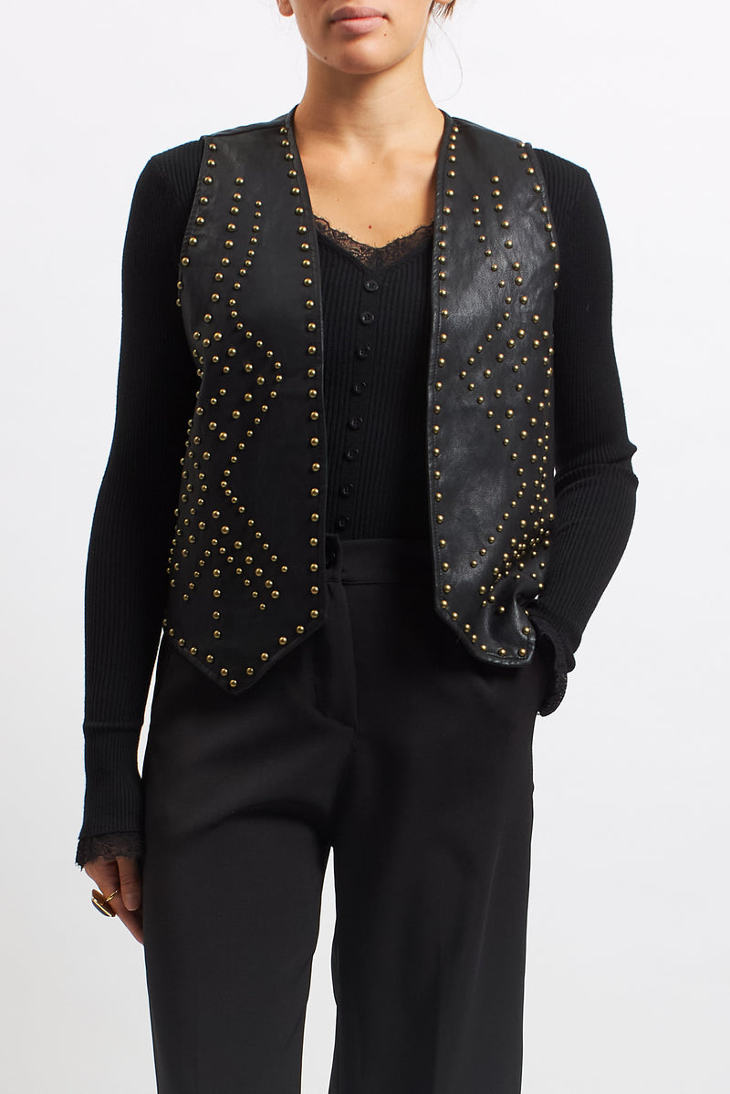 Gilet in ecopelle borchiato