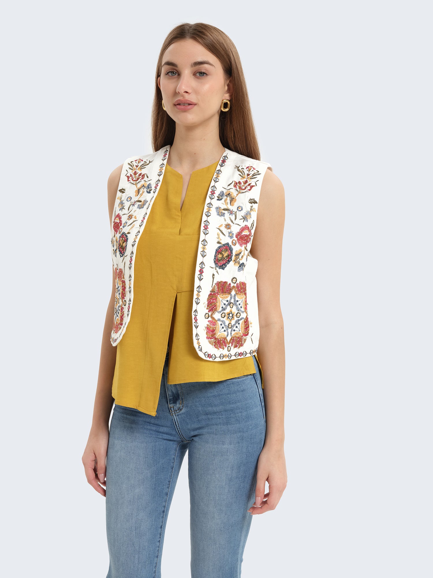 Gilet ricamato con paillettes